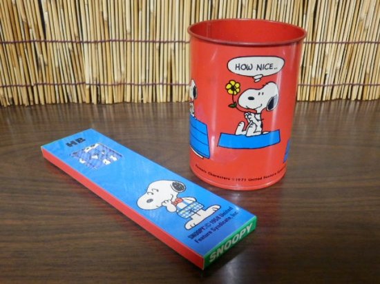 スヌーピー スチール缶ペン立て 鉛筆セット 宝の森 レトロ雑貨 フィギュア 玩具のリサイクルショップ
