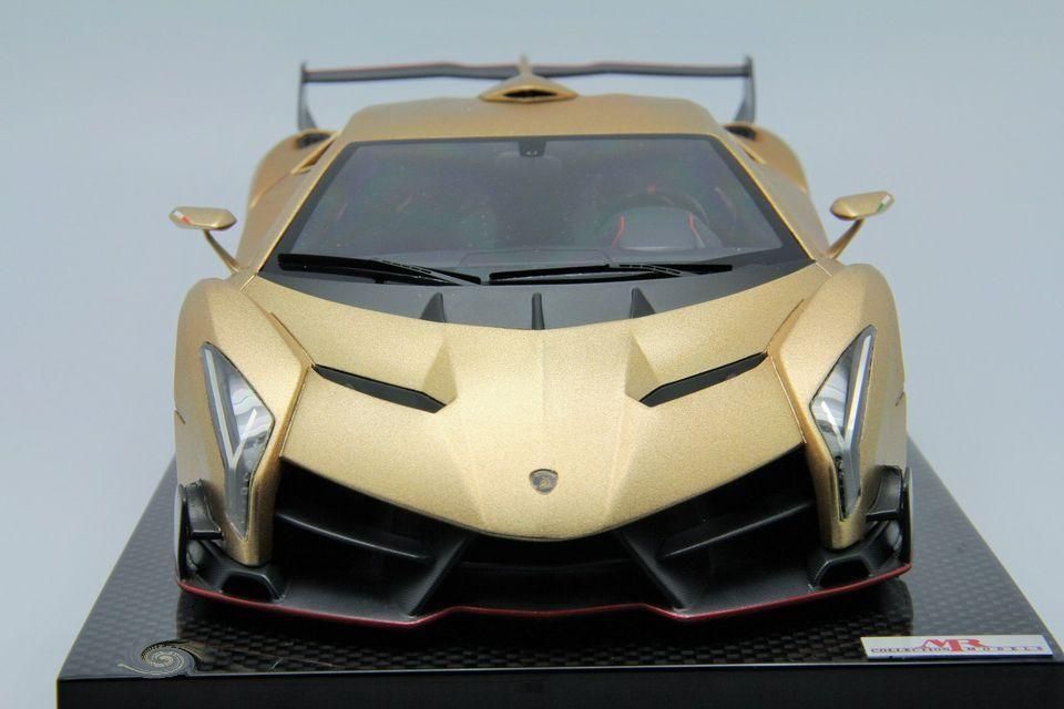 Lamborghini Veneno 2015 Gold