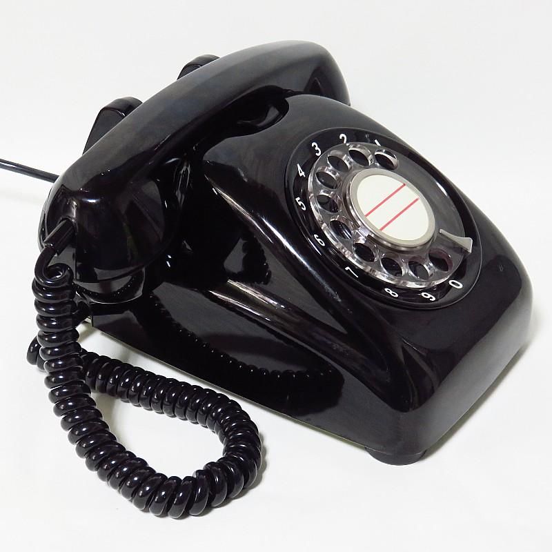 昭和の面影 日本　無骨で頑丈者 黒電話初期ハンドル式 Amazon.co.jp: 昭和の面影 日本 無骨で頑丈者 黒電話初期ハンドル式