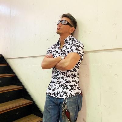 入荷】花木九里虎WORST14巻着用モデル総柄シャツ（半袖）