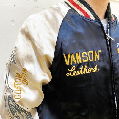 入荷・送料無料】ＶＡＮＳＯＮ×ＬＯＯＮＥＹ ＴＵＮＥＳ リバーシブル