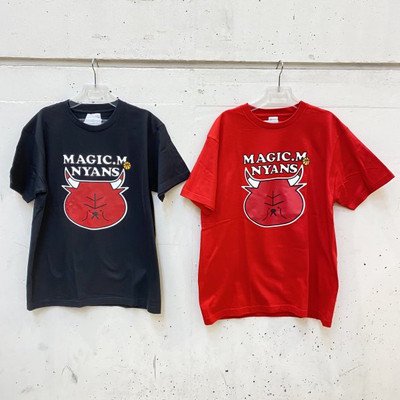 【受注生産】【ＭａｇｉｃＭｉｎｄ】ＭＡＧＩＣ．Ｍ　ＮＹＡＮＳ　（ブルズ風）　半袖Ｔシャツ