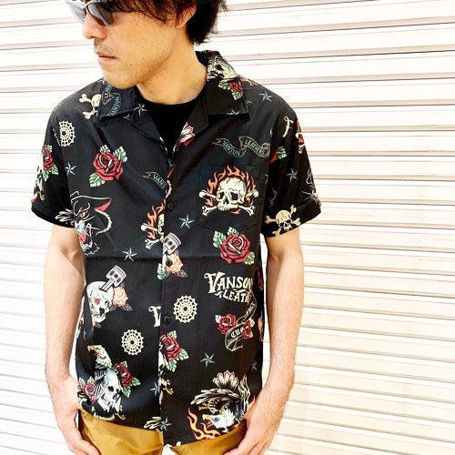 【 夏服 ファイヤーパターン 】 総柄 半袖 開襟シャツ M ポリシャツ