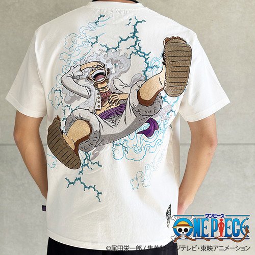 【予約・送料無料】ＯＮＥ　ＰＩＥＣＥ×絡繰魂　【ルフィ】ギア５　Ｔシャツ