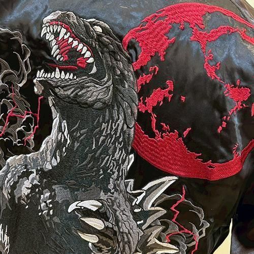入荷】【送料無料】『ゴジラ』 GMKゴジラ リバーシブルスカジャン