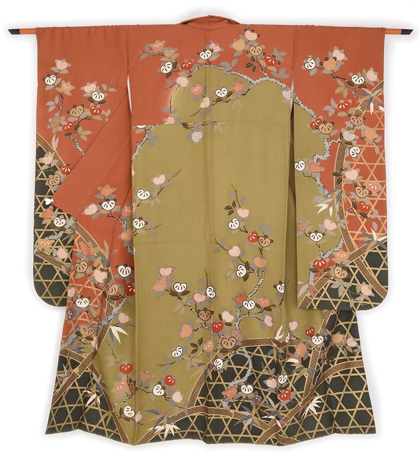 春】20758o 振袖 金駒刺繍 籠目に藤・橘・鳳凰文様 着物 - メルカリ