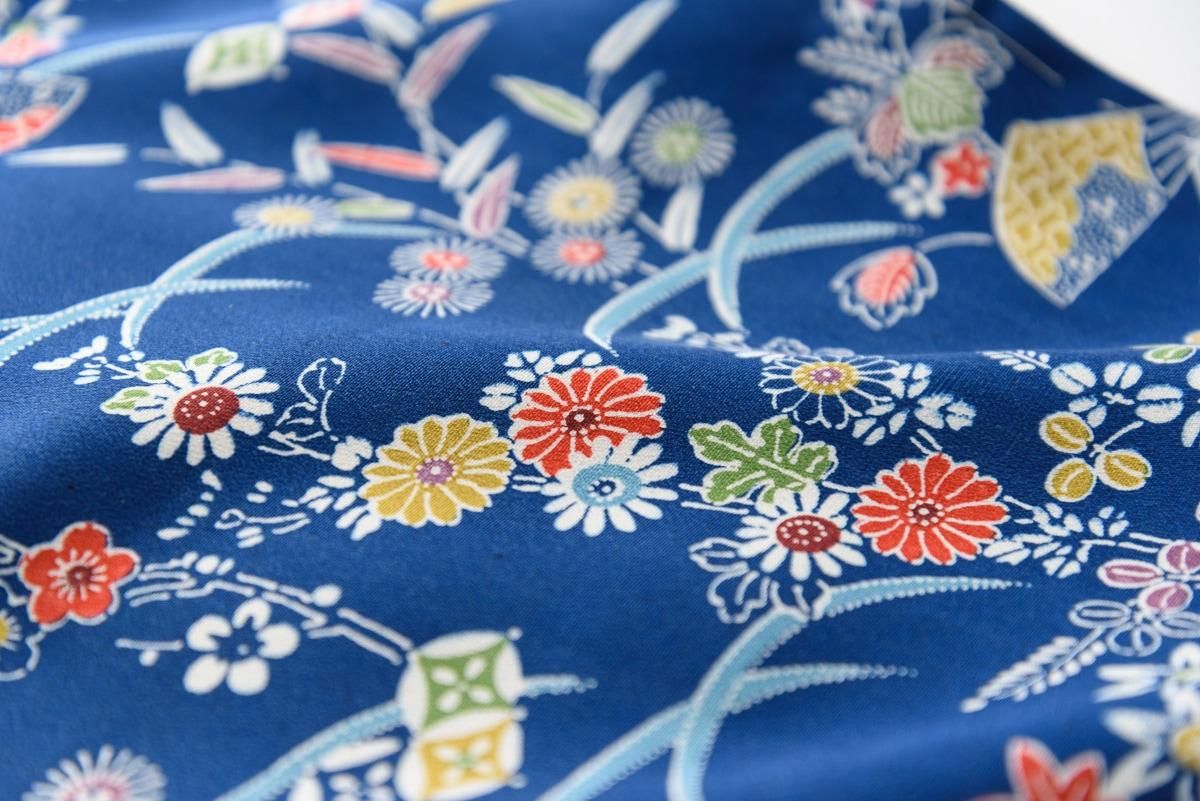 青地 小花と扇など - からん::アンティーク着物・リサイクル着物の通販