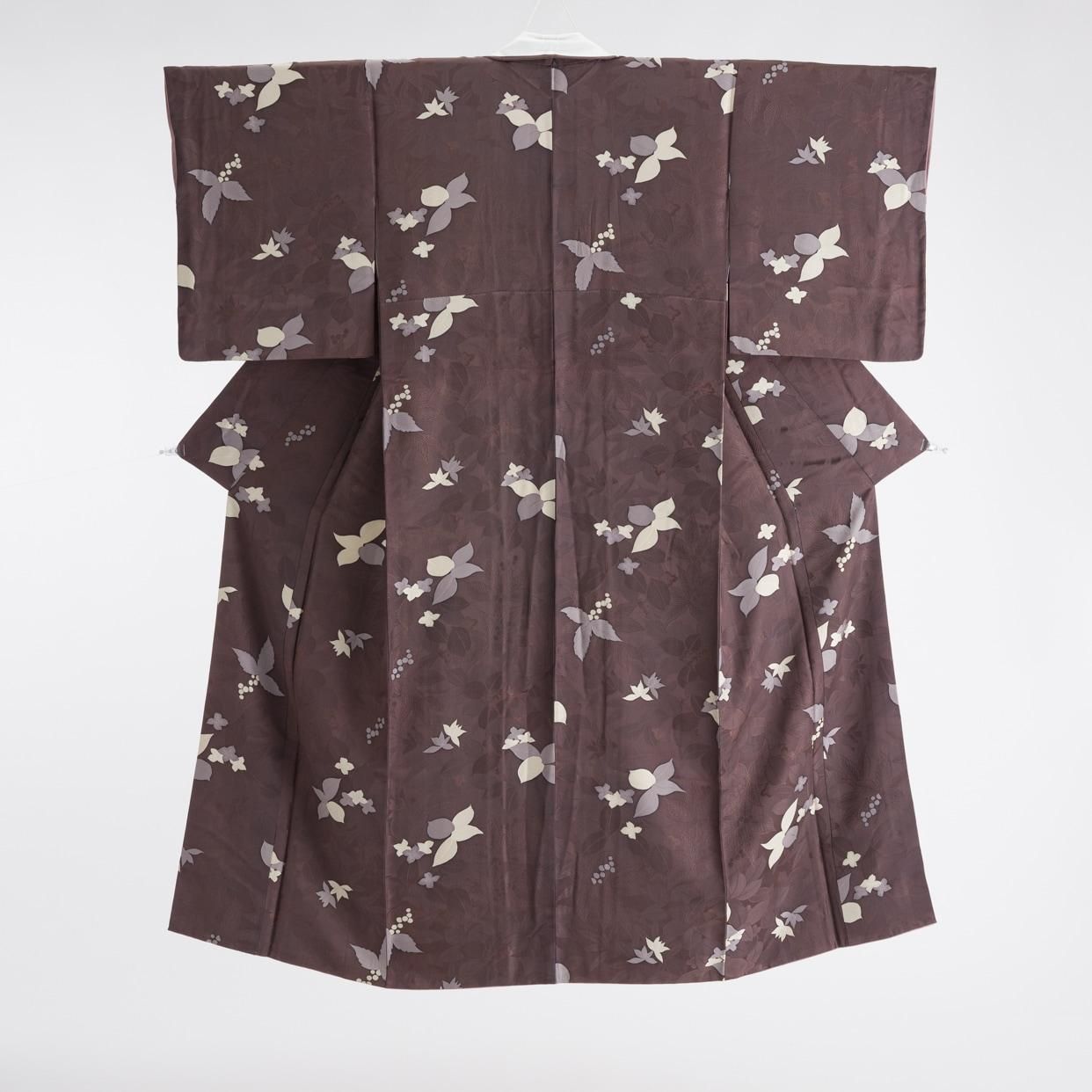 地紋起こし 鳩羽色地に花散らし - からん::アンティーク着物