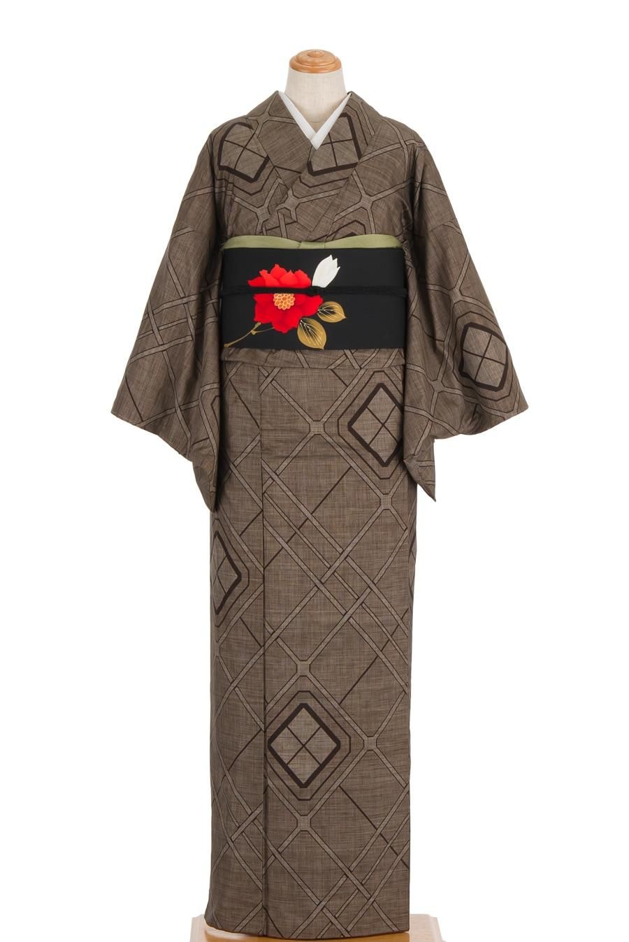 大島紬 菱繋ぎ - からん::アンティーク着物・リサイクル着物の通販サイト