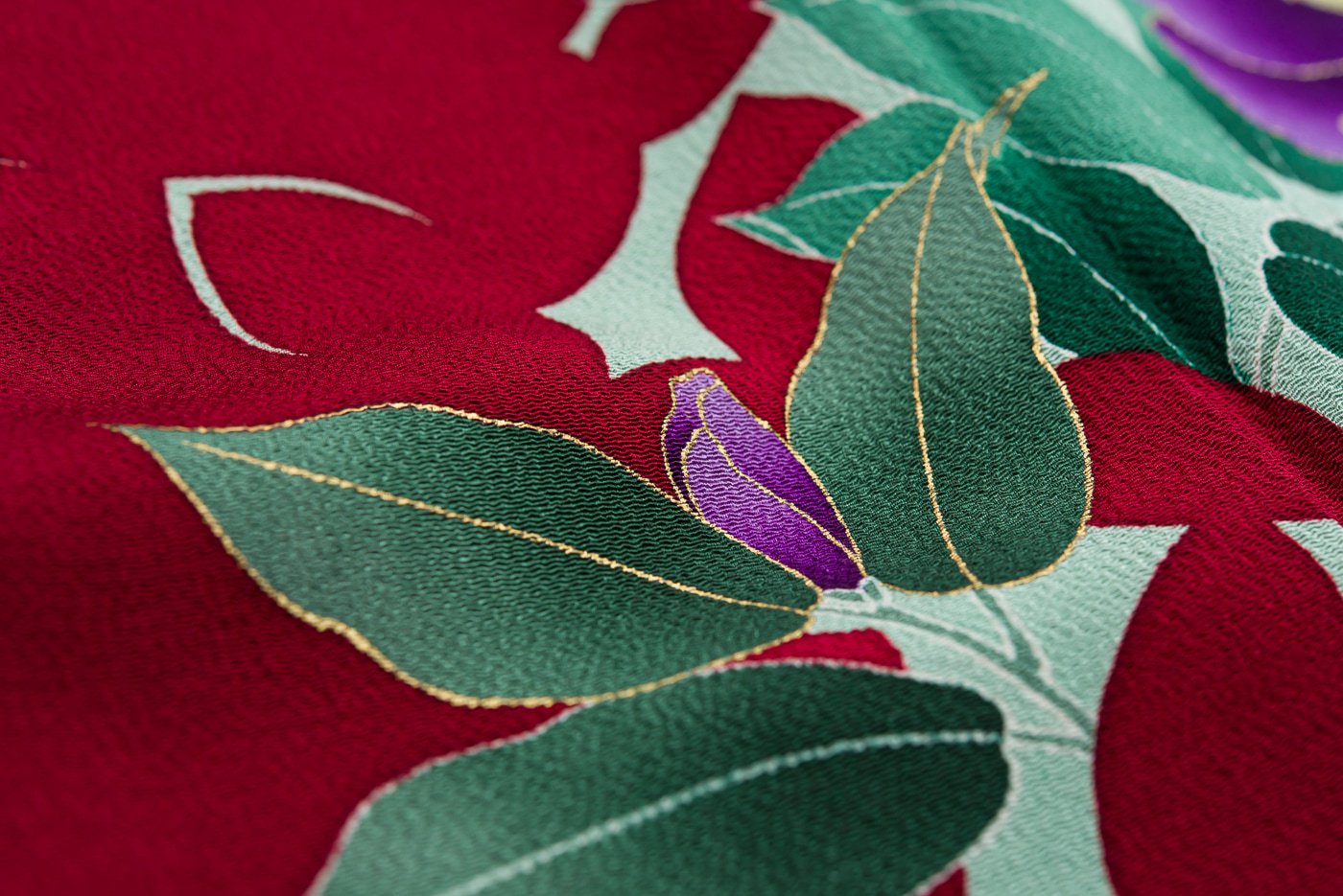 振袖 深緋色 椿の花 - からん::アンティーク着物・リサイクル着物の