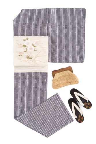 新品　洗える着物　絽　縞と矢羽根（灰紫）Mのサムネイル画像