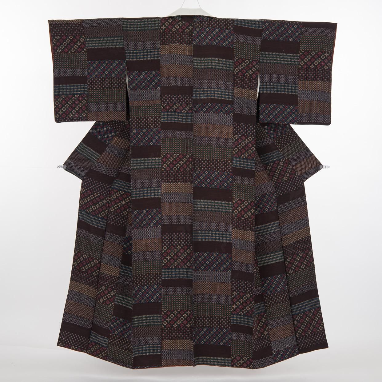 横段に花菱や網目など - からん::アンティーク着物・リサイクル着物の