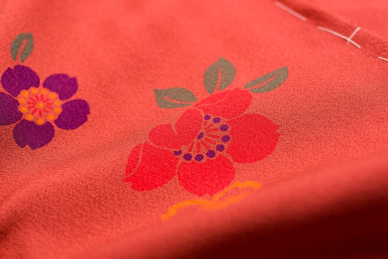 紅緋色 桜 - からん::アンティーク着物・リサイクル着物の通販サイト