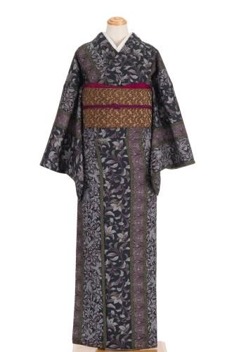 アンティーク着物　縮緬　花唐草模様　ブルーグレー　グレープ　正絹　No.4-24 アンティーク着物 縮緬 花唐草模様 ブルーグレー グレープ 正絹 No.4-24