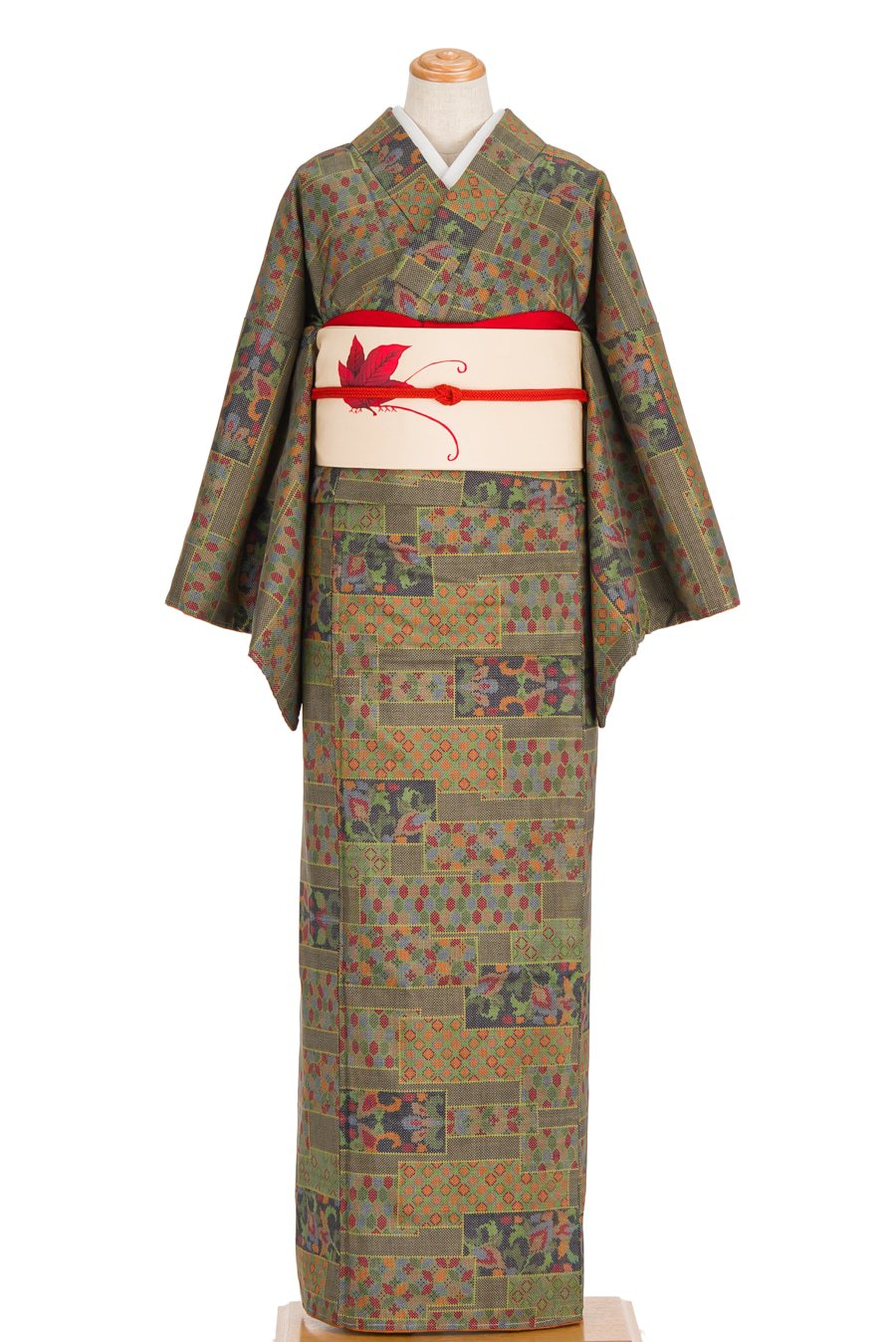 大島紬 横長の絵札柄 ゆったりサイズ - からん::アンティーク着物