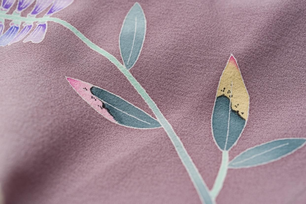 未着用 やまと誂製 本加賀友禅 岡本幸治落款 着物“花のお出迎え”訪問着T-36 未着用 やまと誂製 本加賀友禅 岡本幸治落款 着物“花のお出迎え