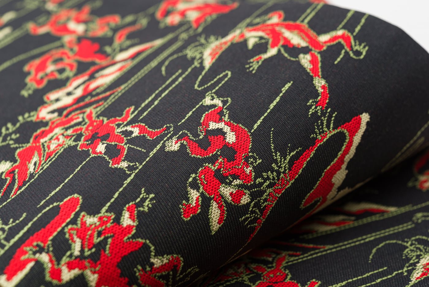 新品 正絹半幅帯 鳥獣戯画 黒×赤 - からん::アンティーク着物