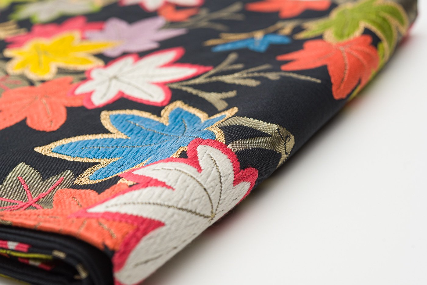 袋帯●カラフルな楓模様