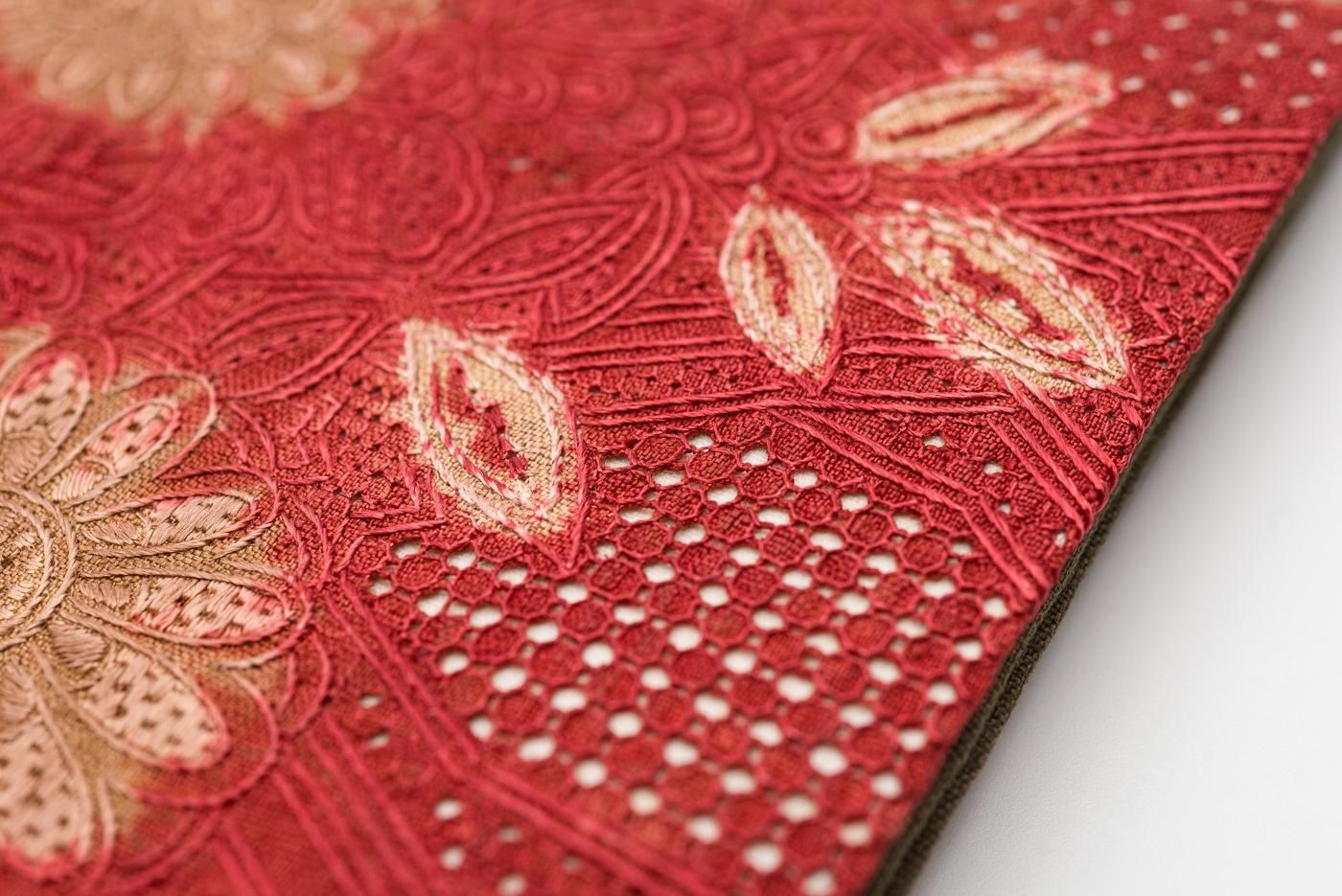 格上の逸品 汕頭刺繍帯 安い