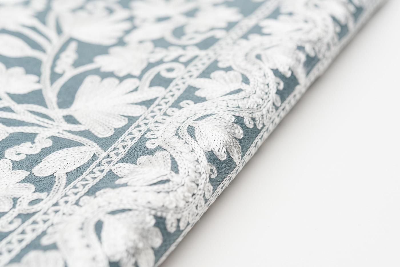 ウール100％大判ショール カシミール刺繍 Bluegray01 - からん