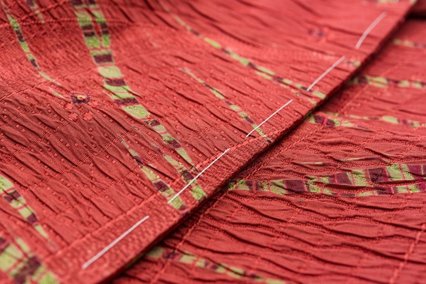 道中着 竜巻絞りの縞模様 - からん::アンティーク着物