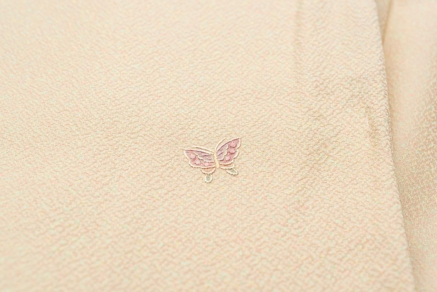 お仕立付き・袷】都粋オリジナル 東レシルジェリー 刺繍小紋(蝶