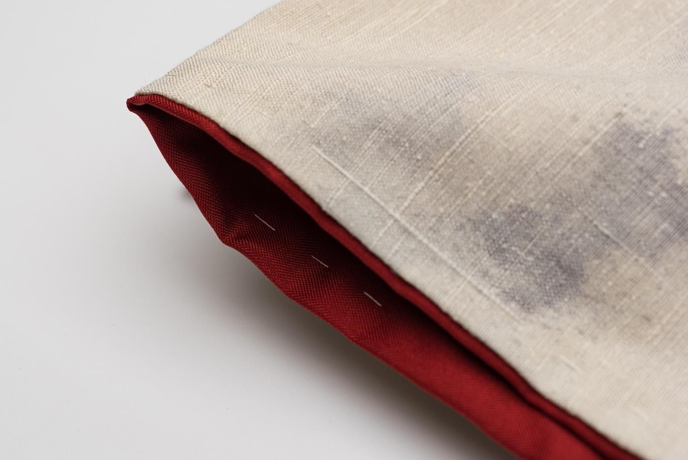 紬 薄グレー地 花模様 - からん::アンティーク着物・リサイクル着物の