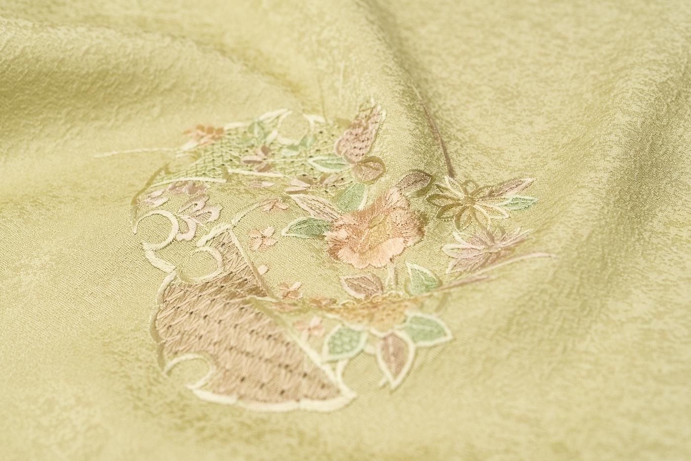訪問着 一つ紋 雪輪刺繍 - からん::アンティーク着物