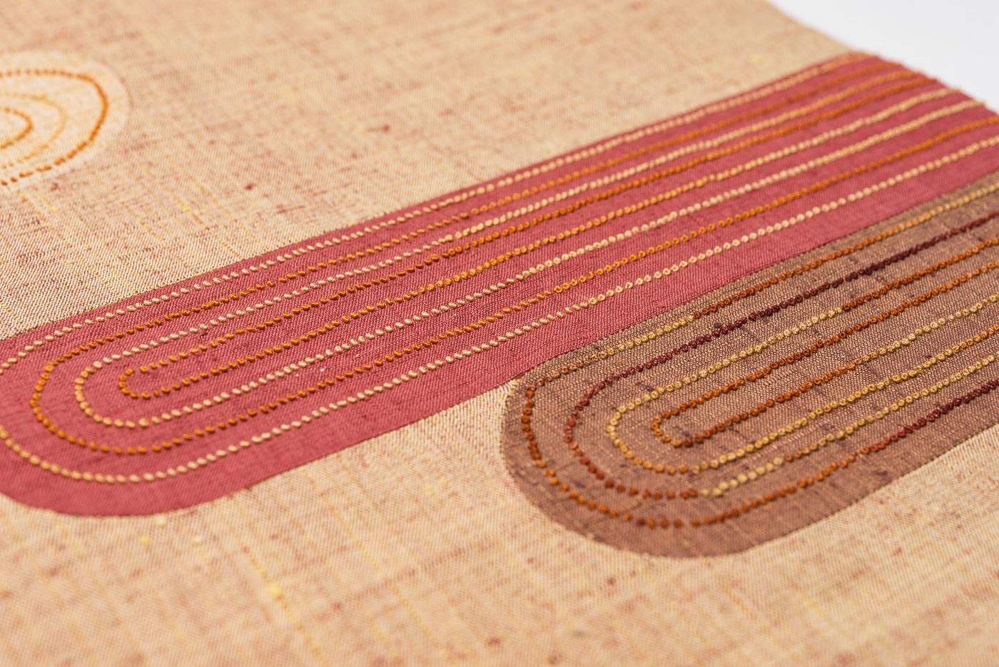 紬 相良刺繍 霞模様 - からん::アンティーク着物・リサイクル