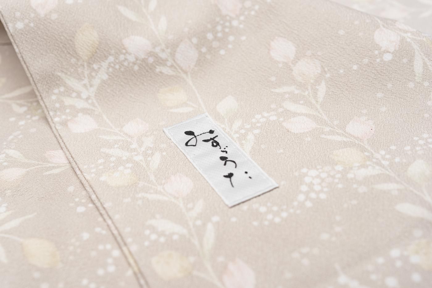 新品 単衣道中着 みすゞうた 淡雪 セピア - からん::アンティーク着物