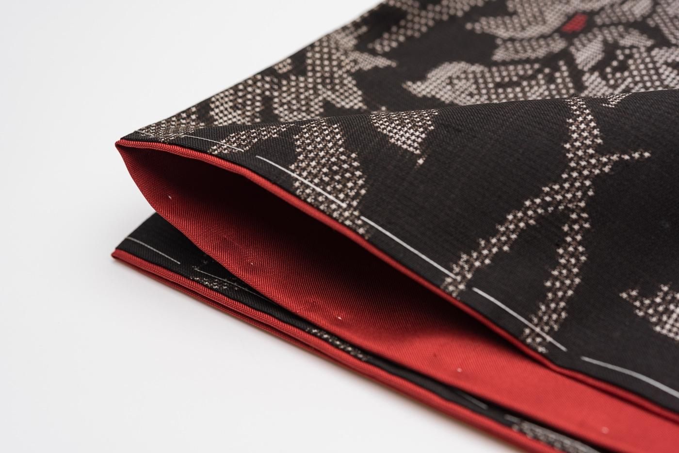 大島紬 唐花模様 - からん::アンティーク着物・リサイクル着物の通販サイト