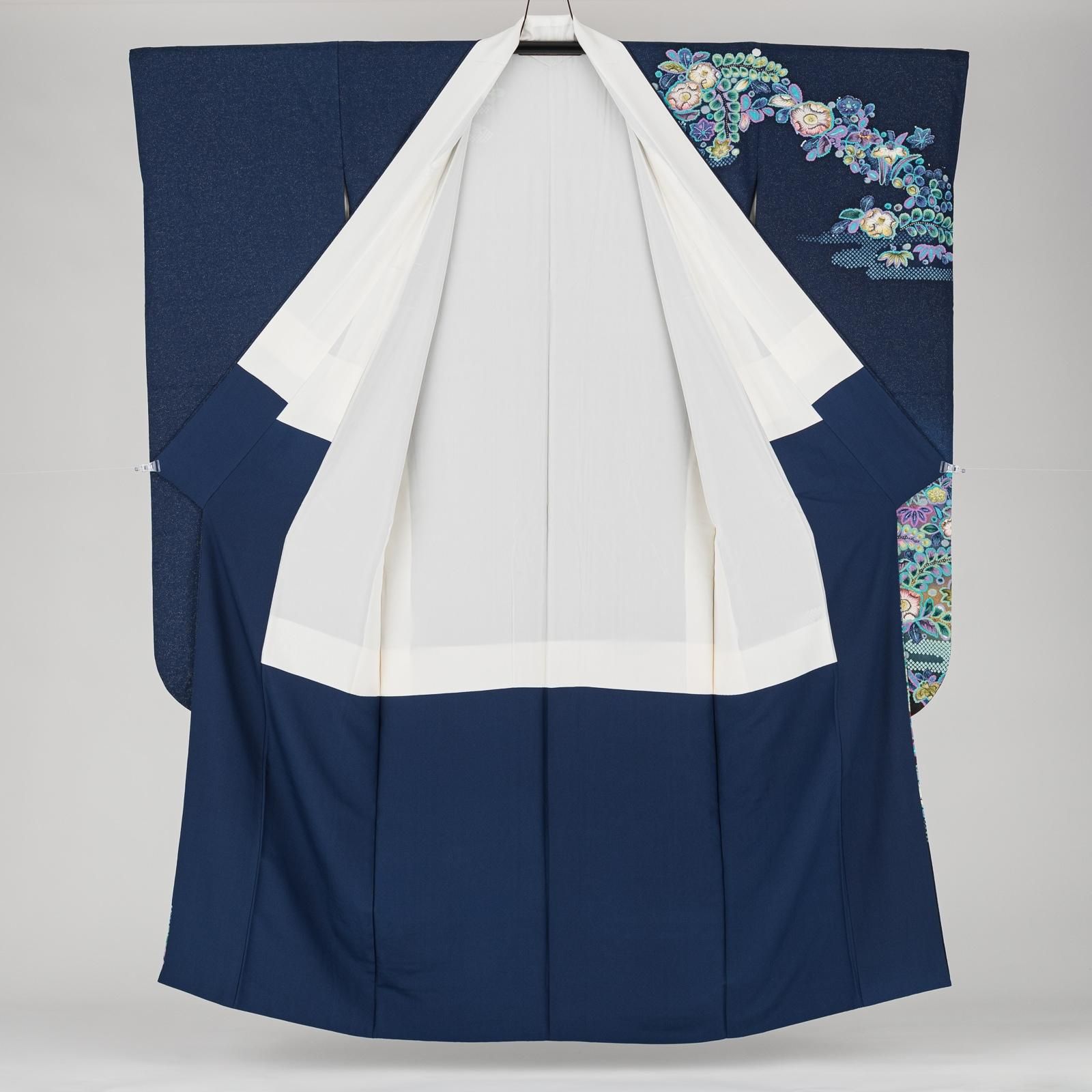 振袖 金通し 霞に辻が花模様 - からん::アンティーク着物