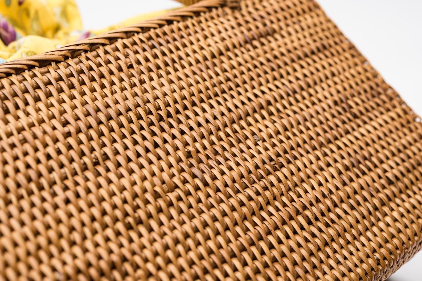 岡重 アタバッグ 小 四角 葡萄文様 - からん::アンティーク着物