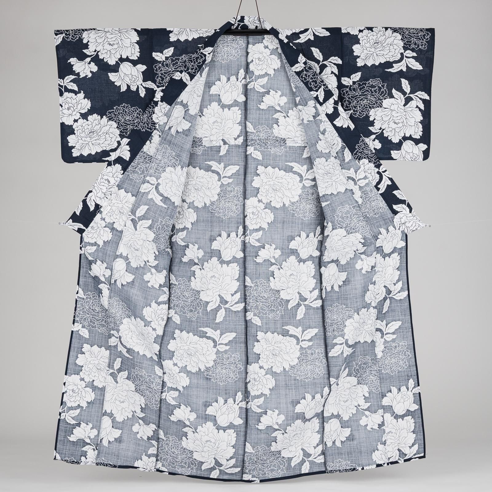 新品浴衣 大輪牡丹 紺 - からん::アンティーク着物・リサイクル