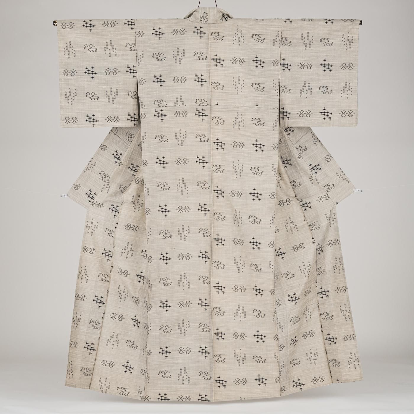 ベージュ系　シンプルな格子柄　単衣紬 fit=scale-down,w=1200