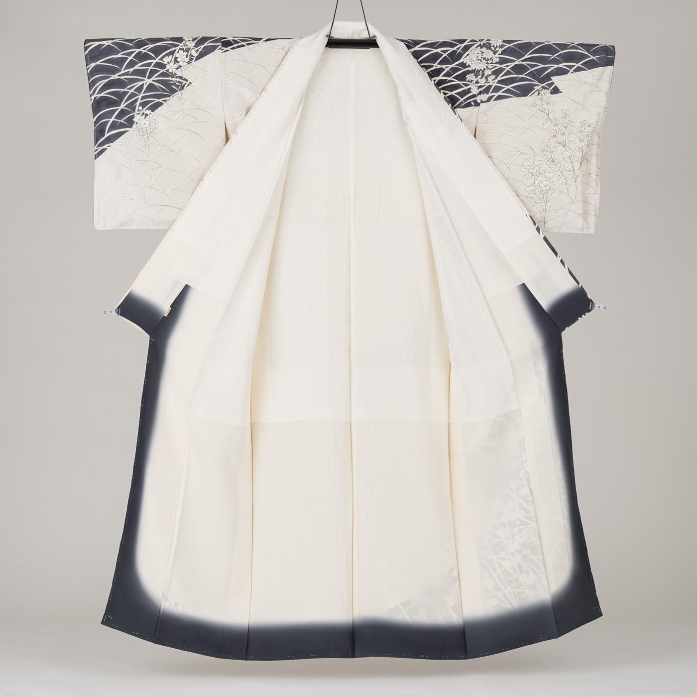 大島紬 訪問着 秋草模様 - からん::アンティーク着物・リサイクル着物