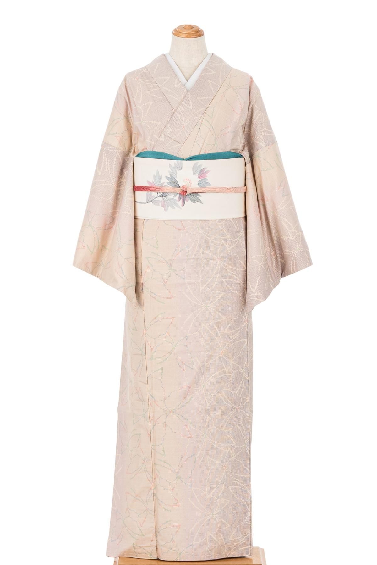 白大島紬　着物　美品 大島紬 白大島 蝶々 - からん::アンティーク着物・リサイクル