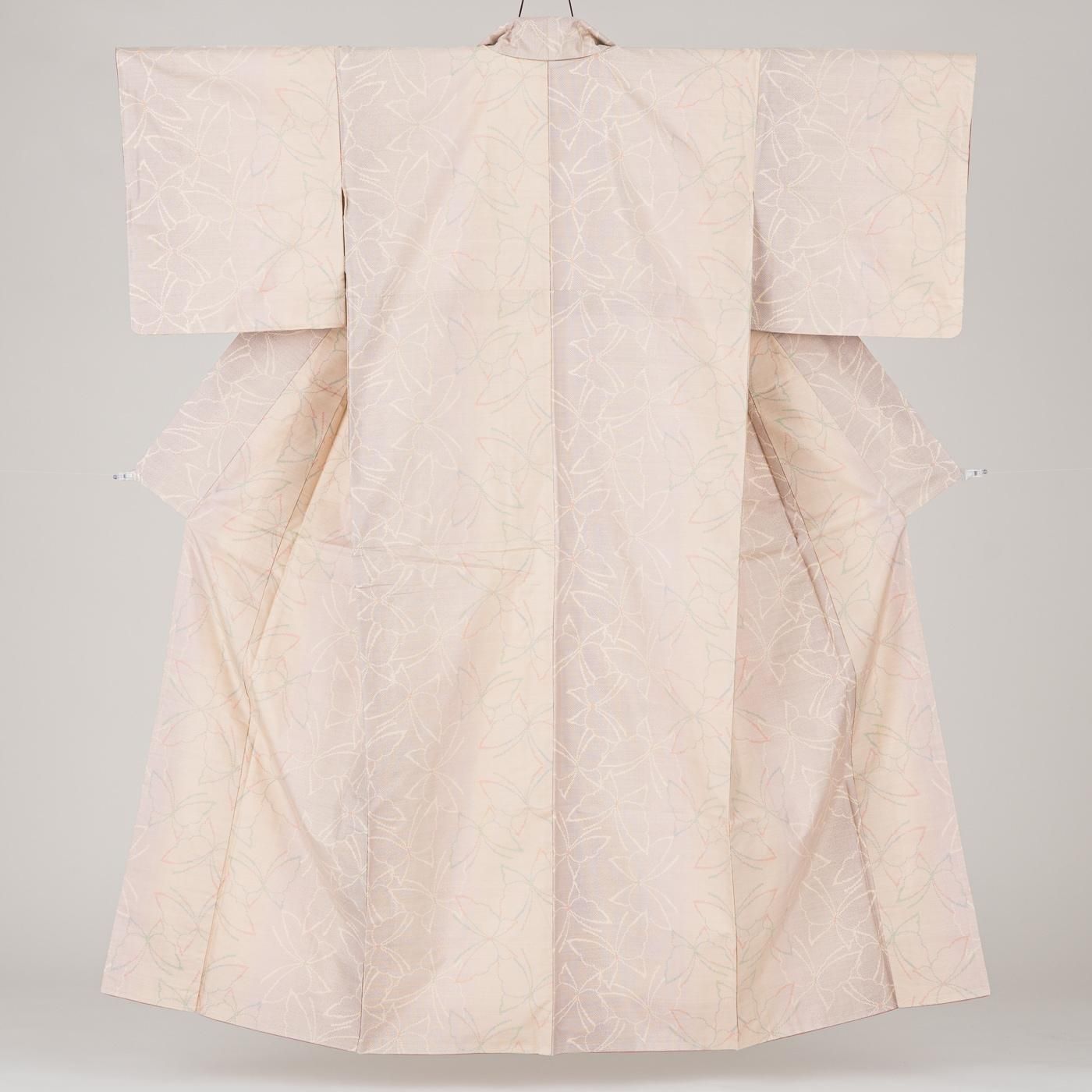 大島紬 白大島 蝶々 - からん::アンティーク着物・リサイクル着物の