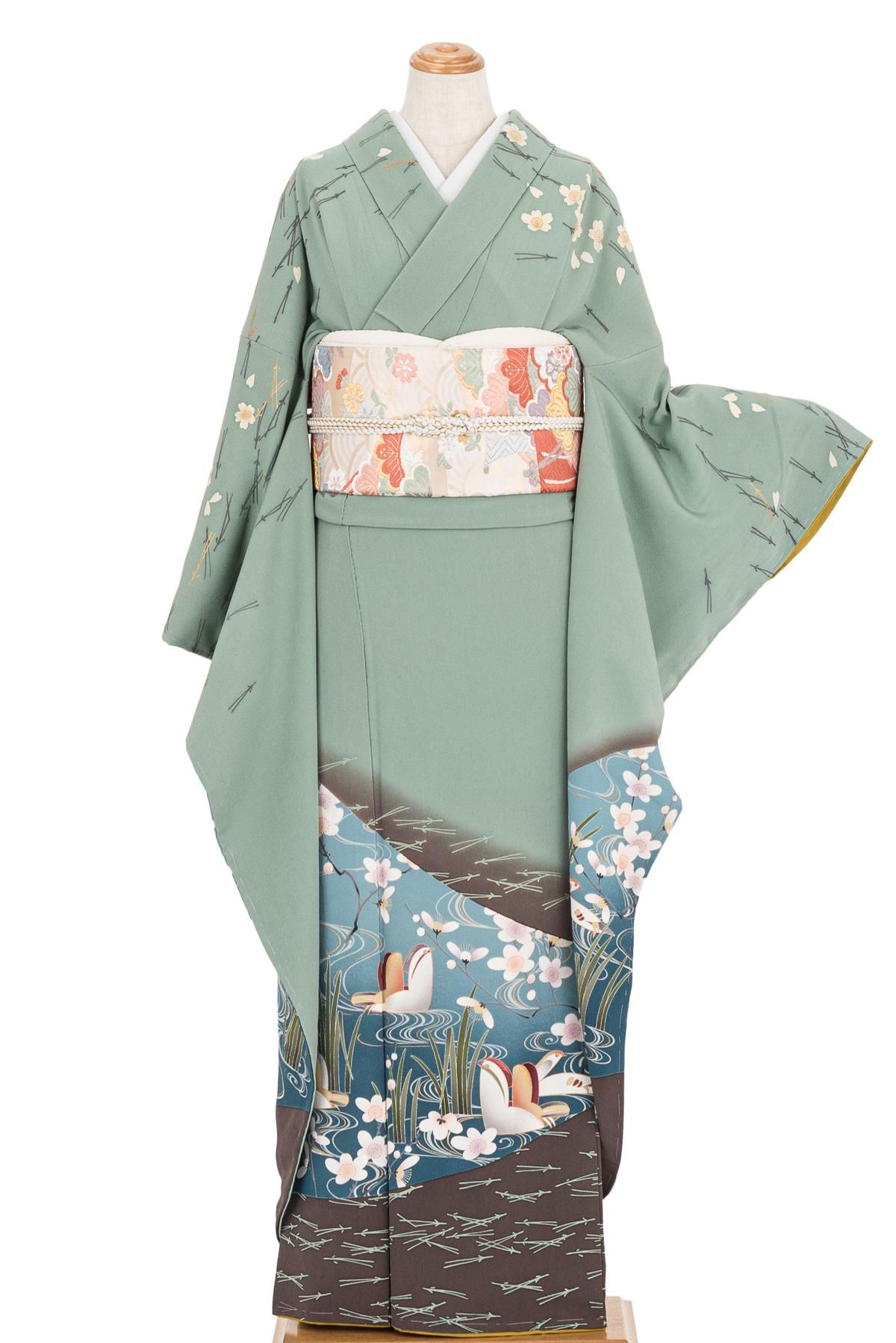 振袖 縮緬 水鳥に吹き寄せ文様 裄長 - からん::アンティーク着物