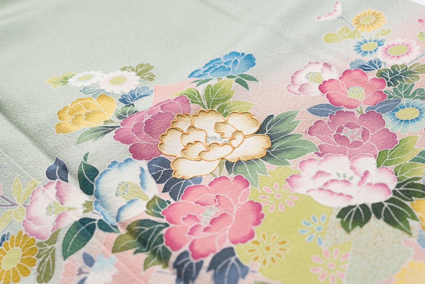 D590 訪問着　一つ紋　花模様　手描き　正絹　着物　袷　未使用極美品 D590 訪問着 一つ紋 花模様 手描き 正絹 着物 袷 未使用極美