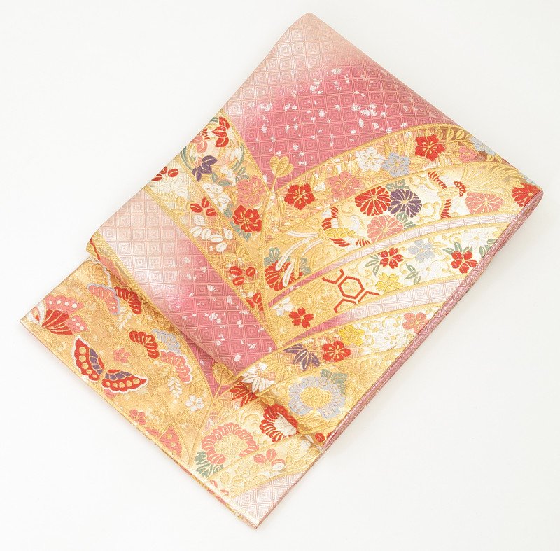 袋帯●ピンクの地　大きな松葉に花や鳳凰など