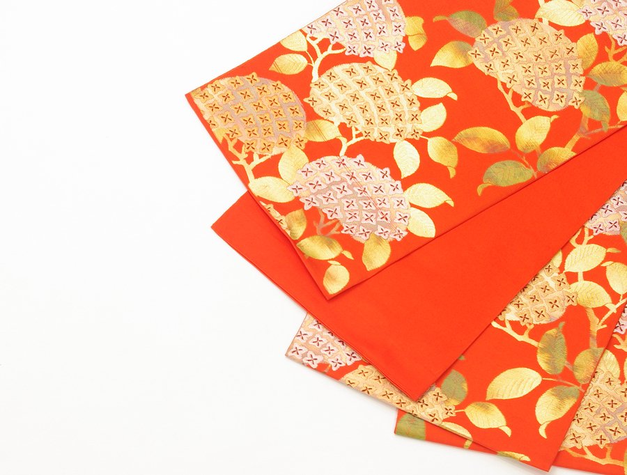 袋帯●濃いオレンジ地　キュートな紫陽花