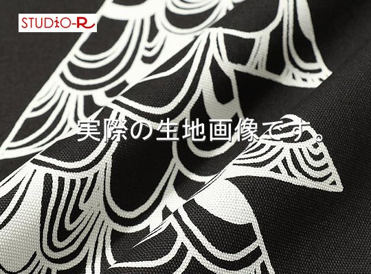 数量限定入荷！Marimekko/マリメッコKUUSIKOSSA(BLK)・クーシコッサ