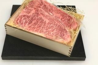伊賀牛・くまもとあか牛・マンガリッツァ豚 ギフト用 商品一覧