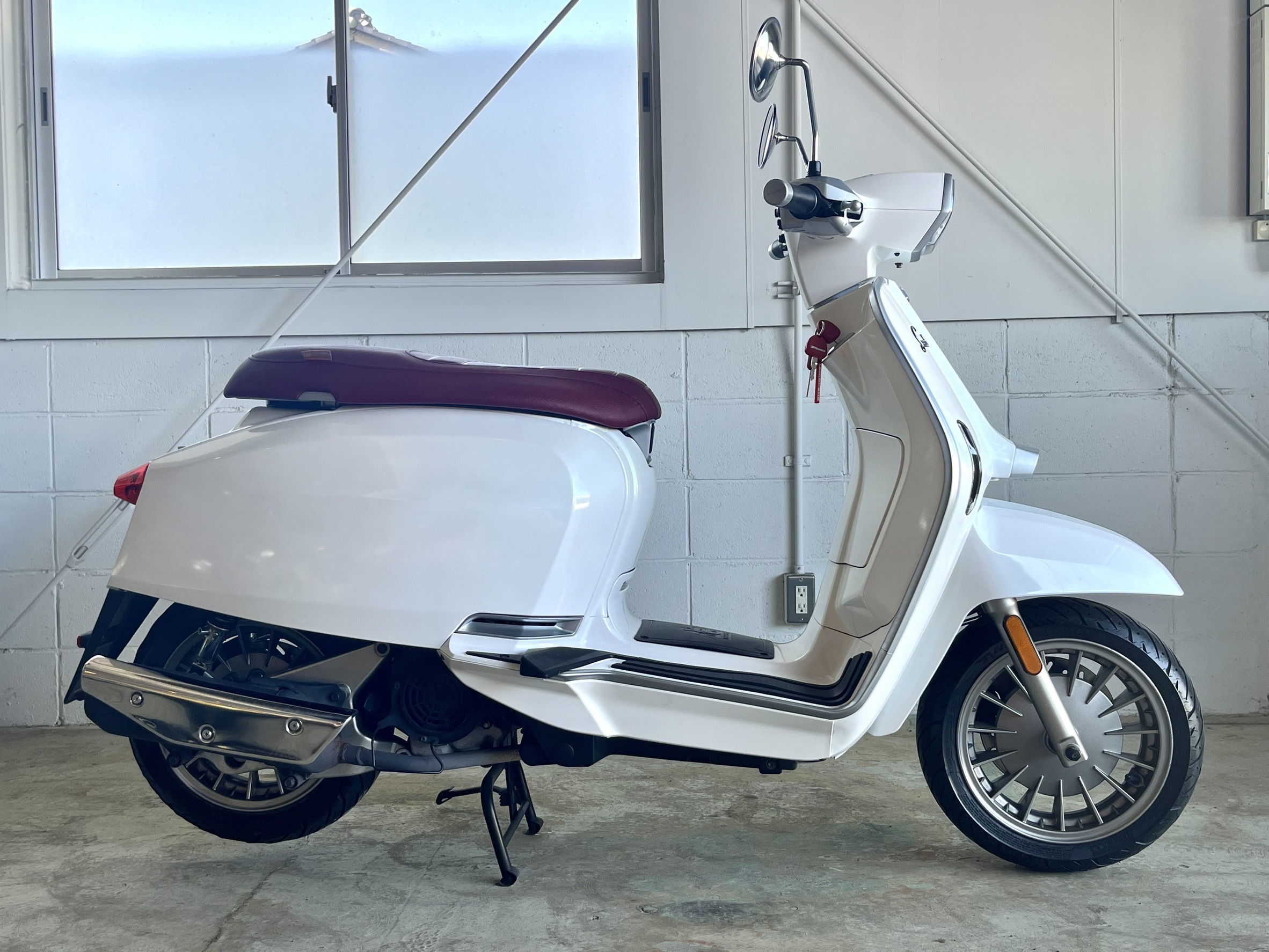 車 両 販 売 - ルノー・プジョー・シトロエン 欧州車専門店 車 両 販 売 - ルノー・プジョー・シトロエン 欧州車専門店