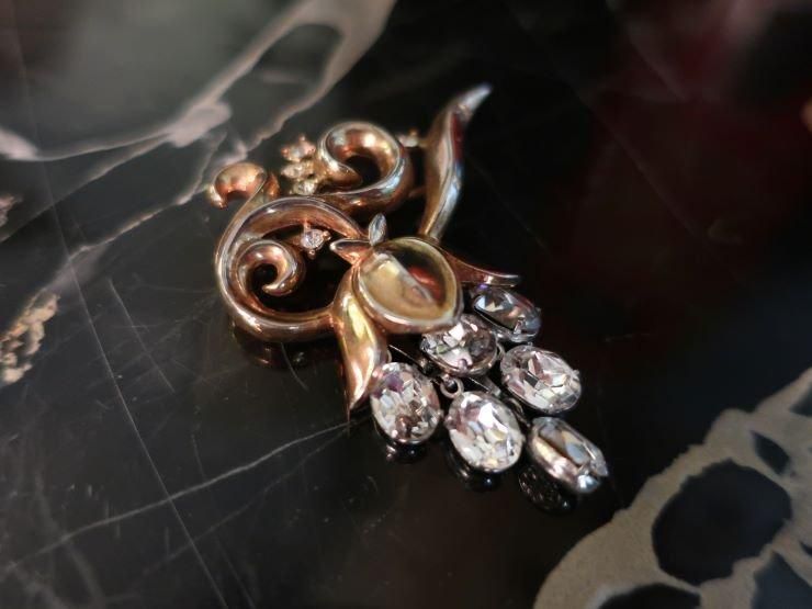 trifari アルフレッドフィリップデザインフラワーネックレス(S trifari アルフレッドフィリップデザインフラワーネックレス(S