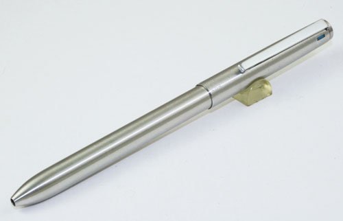 モンブラン Pix-O-mat シルバー 4色ボールペン ノック式