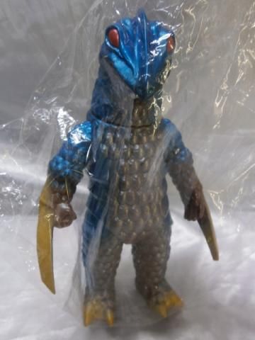 ツルク星人　消しゴム　怪獣　ウルトラマン　橙色 ウルトラマン怪獣消しゴム ツルク星人（橙） - メルカリ