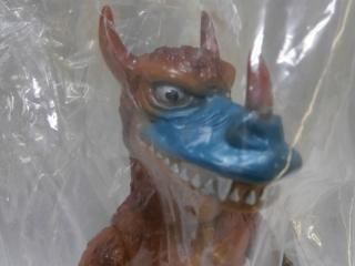 マーミット　ソフビ　ビニパラベビー　ウルゴン　シャモラー マーミット ウルゴン 未開封】キャプテンウルトラより ウルゴン