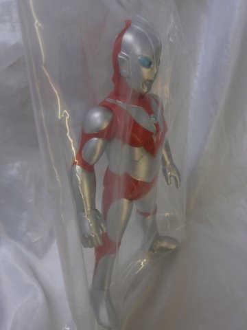 超美品の 未開封 ウルトラマンパワード ビックワンクラフト ソフビ